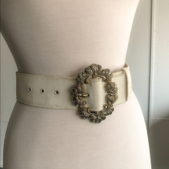 fancy buckle